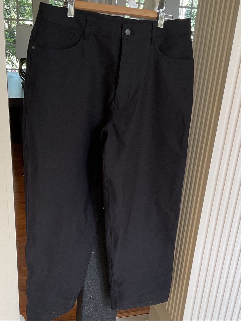 LULULEMON athletica Black Relaxed Men's Jeans